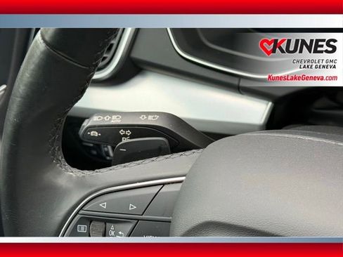 Used 2025 Audi Q5 2.0T Premium AWD/4WD image 46