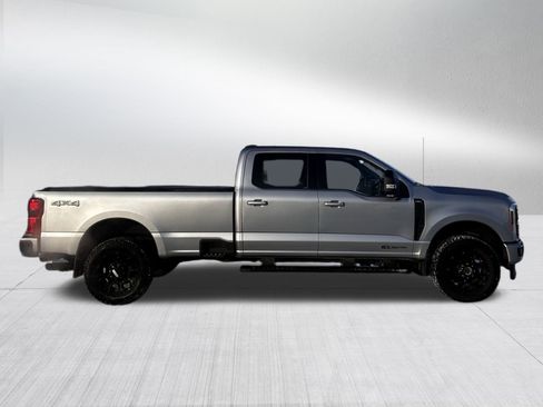 Used 2024 Ford F350 Lariat w/ Black Appearance Package image 8