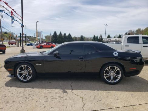 Used 2021 Dodge Challenger R/T w/ Cold Weather Group RWD image 7