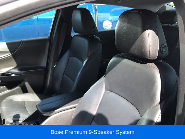 Used 2018 Chevrolet Malibu LT w/ Leather Package FWD image 8