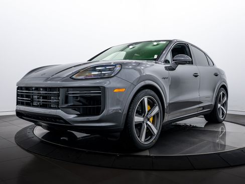 New 2026 Porsche Cayenne Turbo image 1