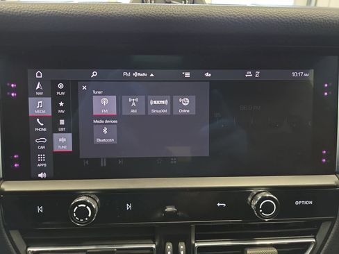 Used 2022 Porsche Macan S image 24