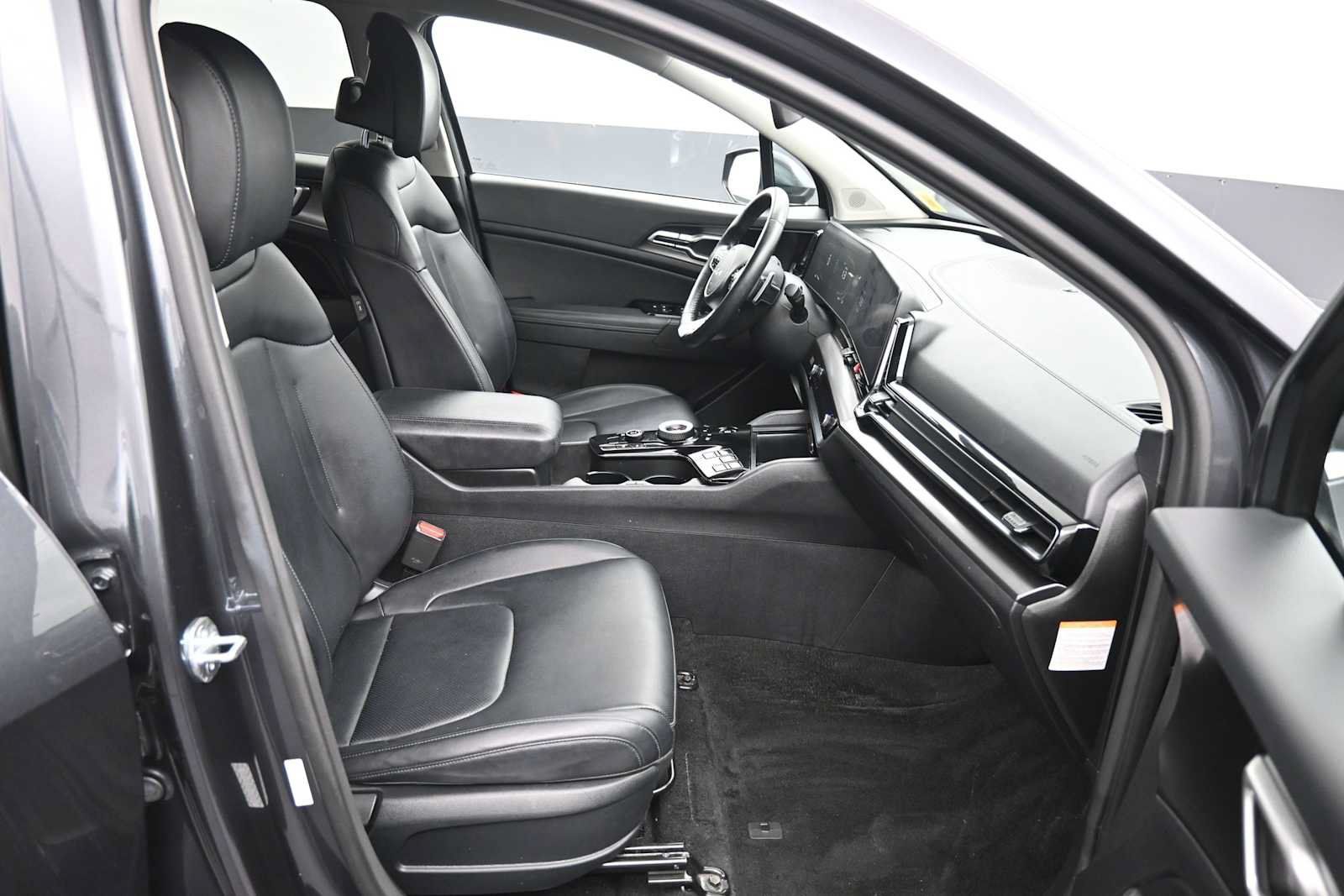 Certified 2023 Kia Sportage EX AWD/4WD image 24
