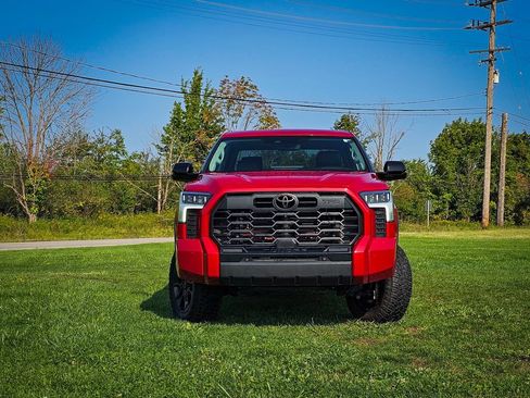 Used 2024 Toyota Tundra Limited w/ TRD Off-Road Package AWD/4WD image 9