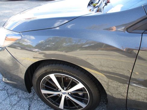 Used 2021 Subaru Impreza 2.0i Premium image 13