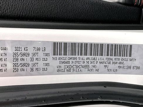 Used 2017 Dodge Durango R/T w/ Technology Group image 35