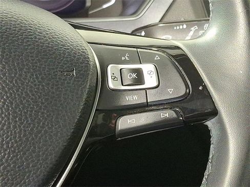 Used 2020 Volkswagen Tiguan SEL w/ 3rd Row Seat Package image 23