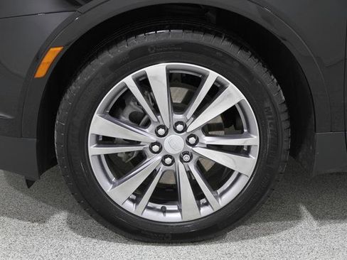 Certified 2023 Cadillac XT5 Premium Luxury image 23