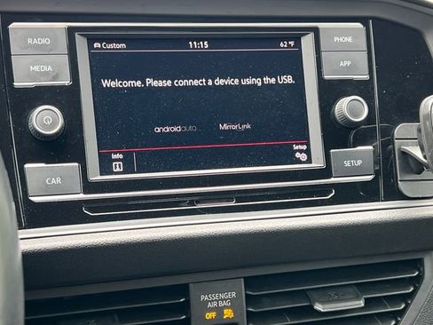Used 2019 Volkswagen Jetta GLI FWD image 21