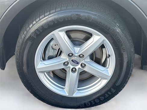 Used 2018 Ford Explorer XLT w/ Equipment Group 201A image 33