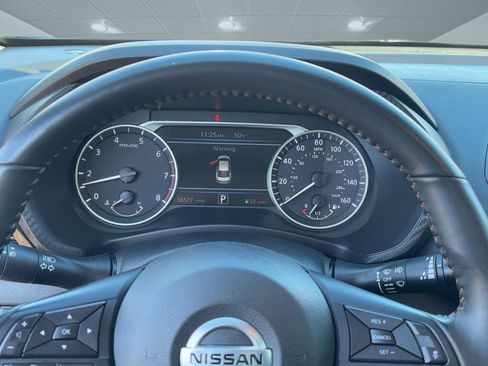 Used 2023 Nissan Sentra SR w/ Electronics Package image 18