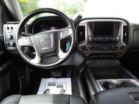 Used 2017 GMC Sierra 1500 Denali AWD/4WD image 12