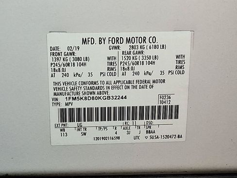 Used 2019 Ford Explorer XLT w/ Equipment Group 202A AWD/4WD image 27
