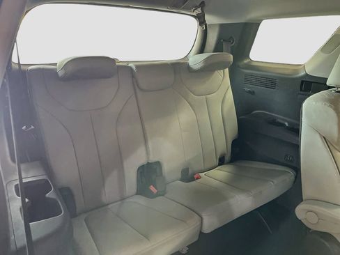 Used 2023 Hyundai Palisade SEL w/ Premium Package AWD/4WD image 29