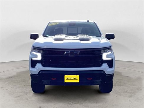 Used 2024 Chevrolet Silverado 1500 LT Trail Boss w/ Convenience Package II image 8