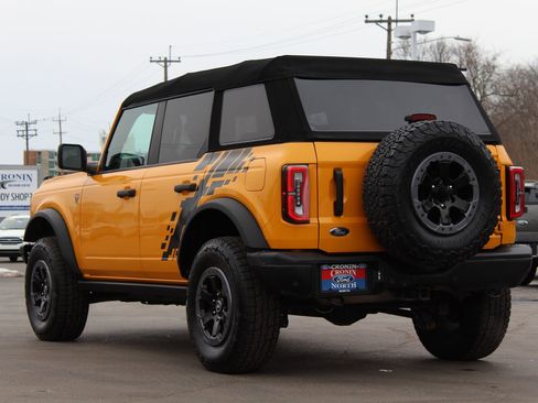 Used 2021 Ford Bronco Badlands image 5