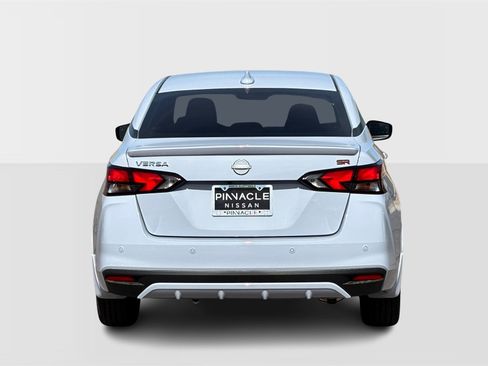 New 2025 Nissan Versa SR w/ Trunk Package image 6