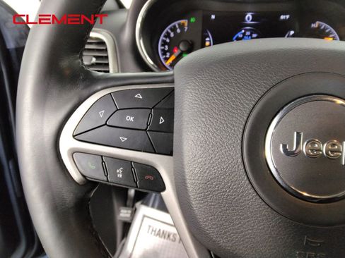 Used 2021 Jeep Grand Cherokee Limited AWD/4WD image 13
