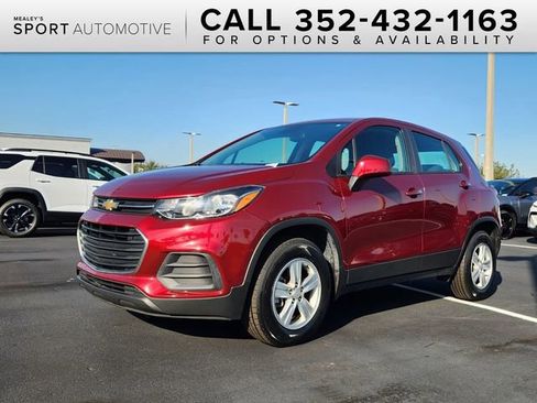 Certified 2022 Chevrolet Trax LS image 1