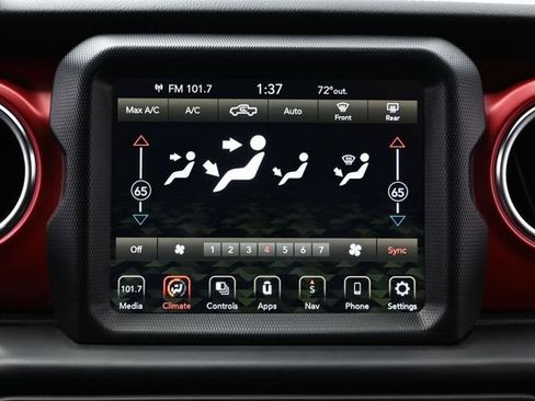 Used 2022 Jeep Gladiator Rubicon w/ Trailer Tow Package AWD/4WD image 31