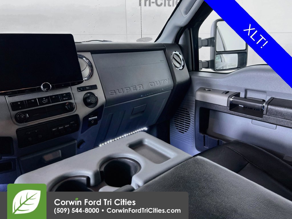 Used 2014 Ford F350 XLT w/ XLT Premium Package AWD/4WD image 24