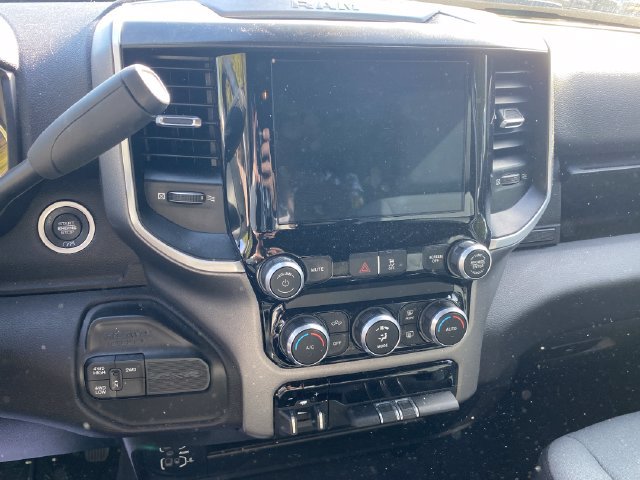 Used 2023 RAM 3500 Big Horn w/ Level 1 Equipment Group AWD/4WD image 5
