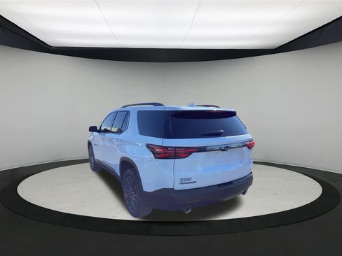 Used 2023 Chevrolet Traverse RS image 6