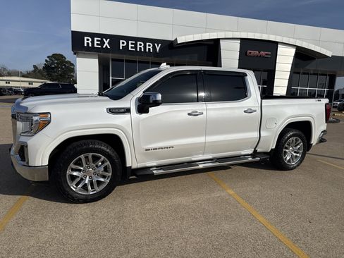 Used 2022 GMC Sierra 1500 SLT w/ SLT Premium Package image 5
