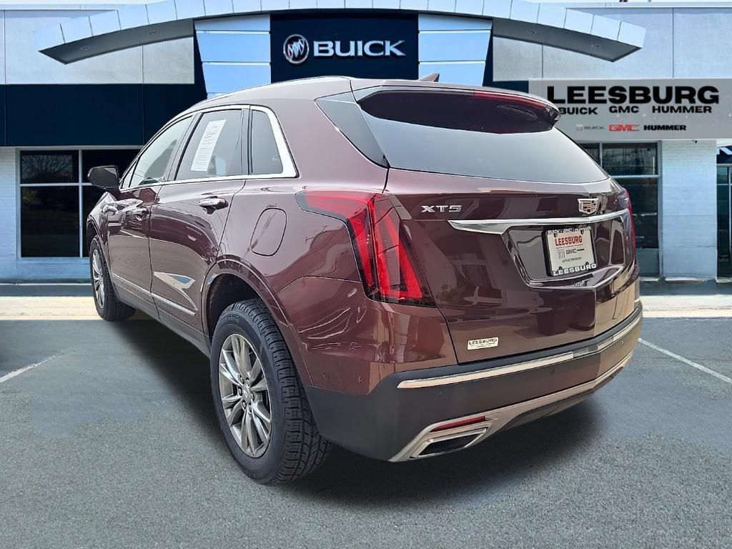Used 2022 Cadillac XT5 Premium Luxury w/ Technology Package FWD image 5