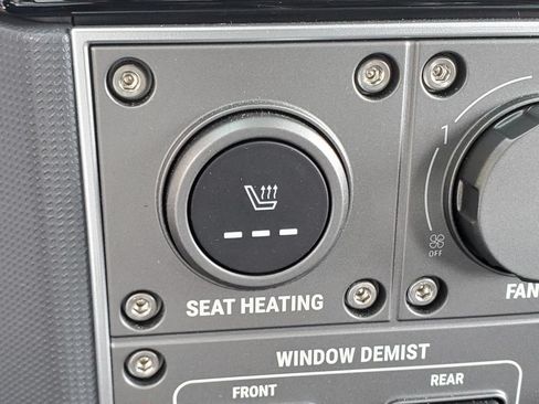 Used 2024 INEOS Grenadier AWD/4WD image 28