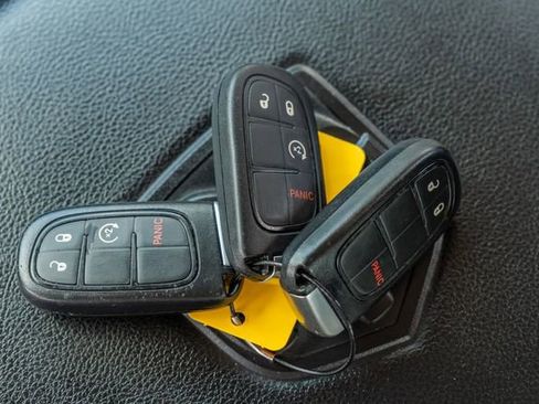 Used 2016 RAM 1500 Laramie w/ Convenience Group image 51