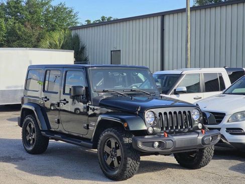 Used 2012 Jeep Wrangler Unlimited Sahara w/ Connectivity Group image 1