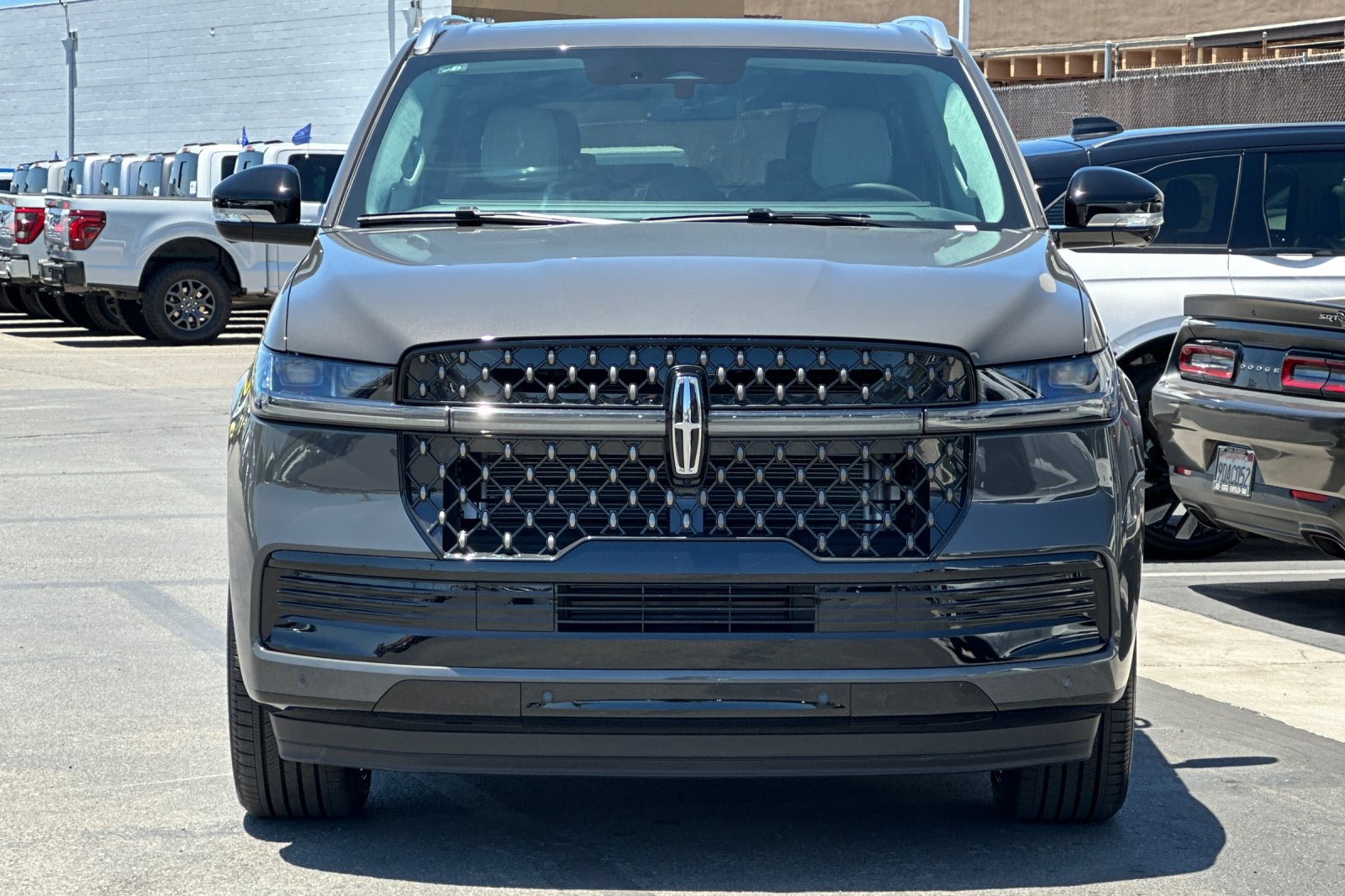 New 2026 Lincoln Navigator L Black Label AWD/4WD image 8