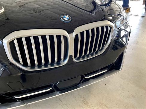 Certified 2024 BMW X5 xDrive50e w/ Parking Assistance Package image 30