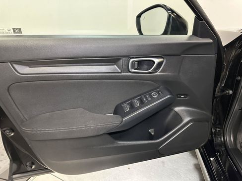 Used 2025 Honda Civic Sport image 20