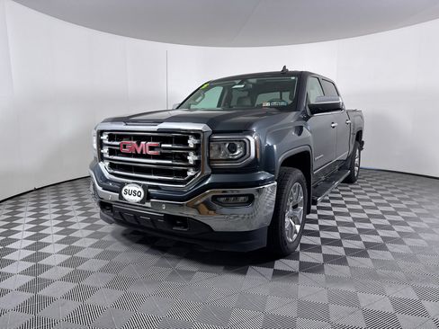 Used 2018 GMC Sierra 1500 SLT w/ SLT Premium Package AWD/4WD image 18