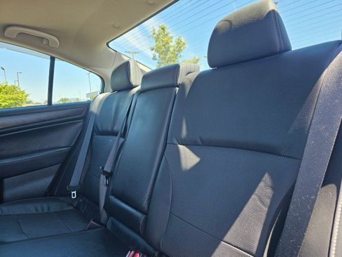 Used 2016 Subaru Legacy 2.5i Limited AWD/4WD image 20