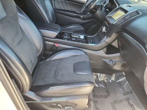 Used 2019 Ford Edge ST w/ Equipment Group 401A AWD/4WD image 17