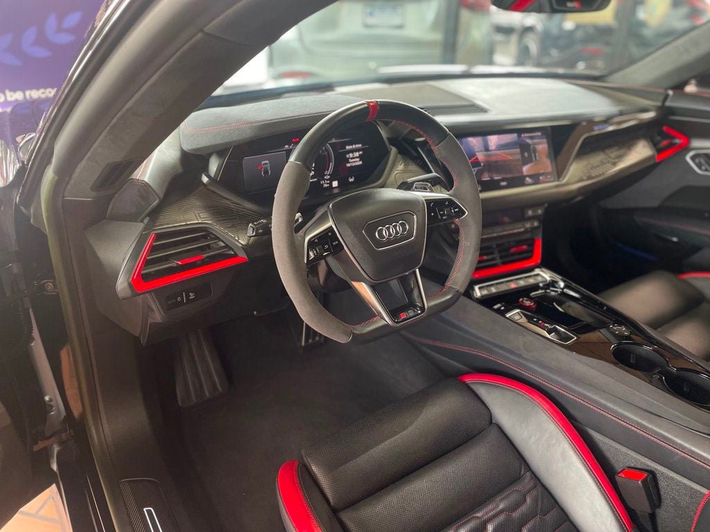 Used 2023 Audi RS e-tron GT AWD/4WD image 26