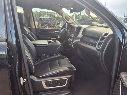 Used 2021 RAM 1500 Laramie RWD image 11