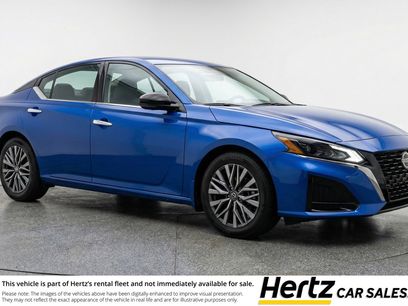 Used 2025 Nissan Altima 2.5 SV