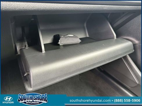 Used 2024 Honda Civic Sport image 36