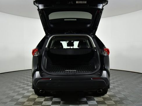 Used 2023 Toyota RAV4 XLE Premium image 26