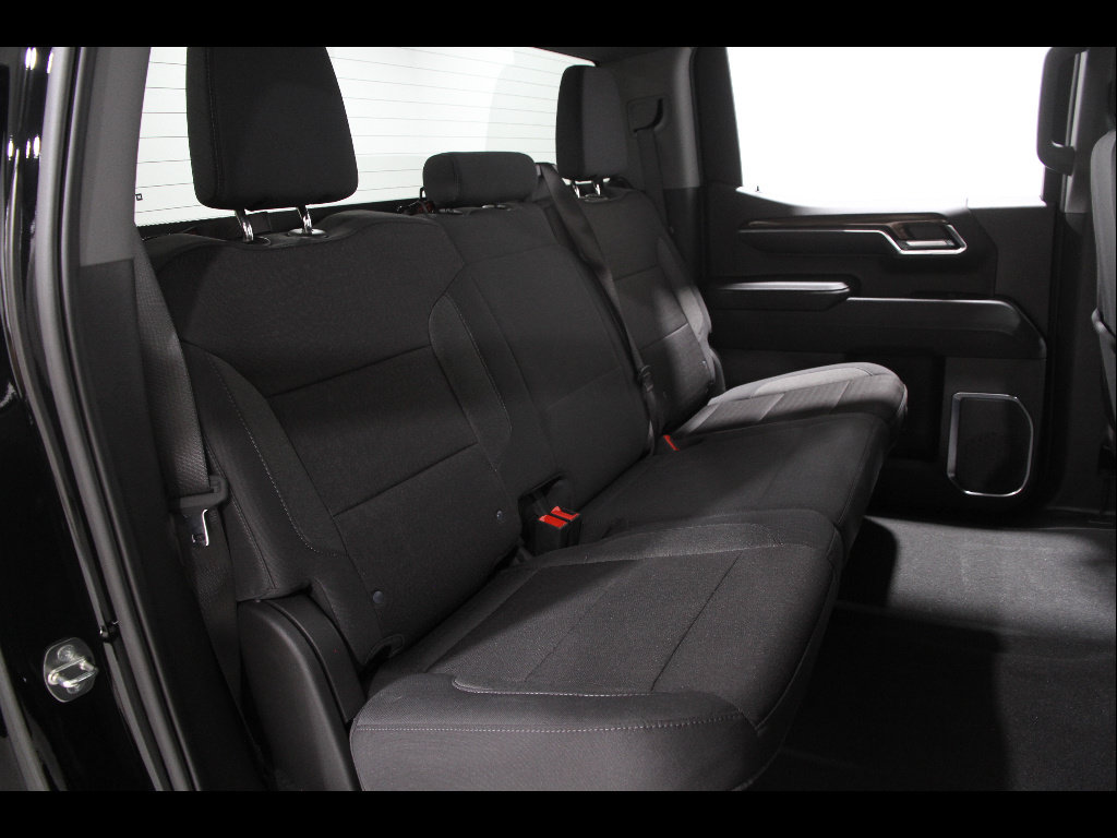 Certified 2024 Chevrolet Silverado 1500 RST AWD/4WD image 19