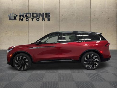 New 2026 Lincoln Nautilus Reserve image 4