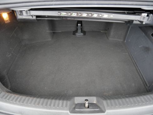 Used 2018 Volkswagen Beetle 2.0T SE image 18