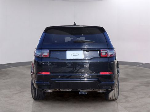 Certified 2025 Land Rover Discovery Sport Dynamic SE image 7