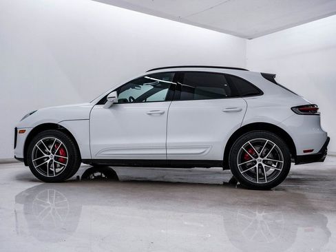 New 2026 Porsche Macan S image 2