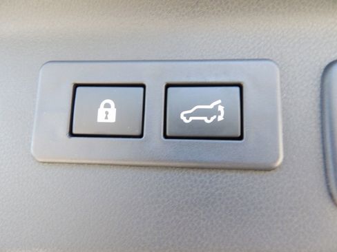 Used 2025 Subaru Forester Premium w/ Convenience Package #1 image 27