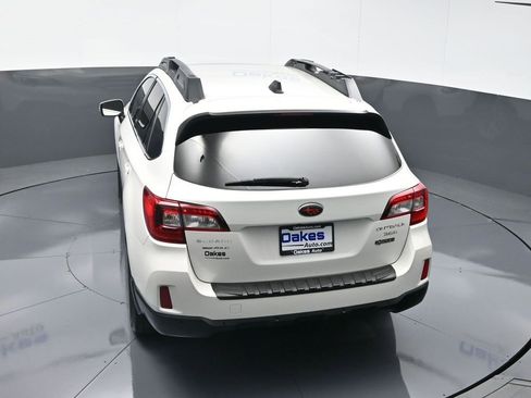 Used 2017 Subaru Outback 3.6R Limited image 54